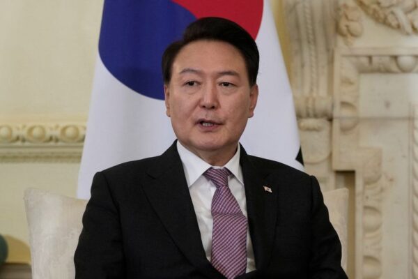 韓国情報機関トップらが辞任　内部人事問題で引責か