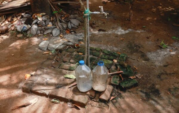 ＩＭＦがスリランカ支援承認、3.37億ドル供給　拡大信用供与で初審査