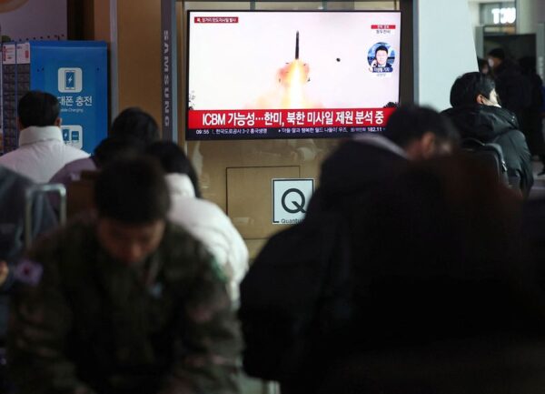 北朝鮮のミサイル、飛行距離は1000キロ＝韓国軍