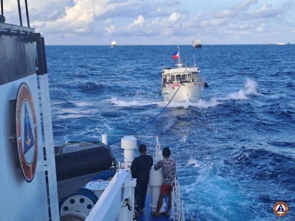 英政府、南シナ海のフィリピン船舶衝突巡り中国を非難