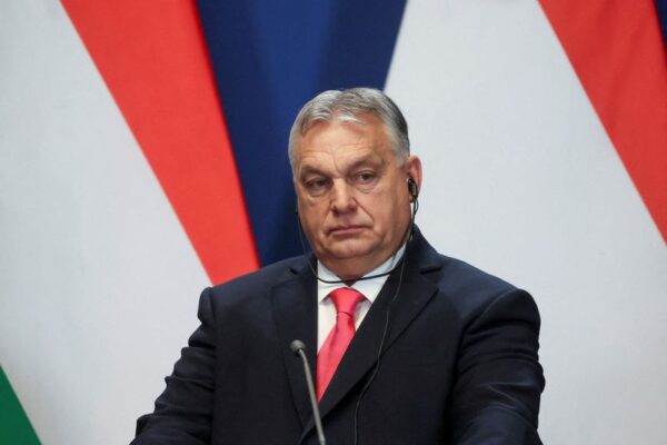 ハンガリー、ウクライナ支援容認を表明　ＥＵ緊急首脳会議控え