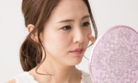 顔にシミができる多くの原因漢方医が教える症状に応じてシミを消す方法（2）