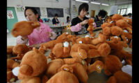 深刻な経済低迷つづく中国　深センでまた1つ、老舗玩具工場が倒産＝中国 広東