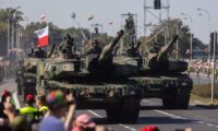 欧州で高まる国防意識　ポーランドは防衛予算GDP比4%に