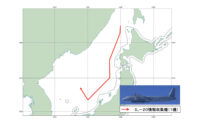 ロシア情報収集機　日本海上空を南進
