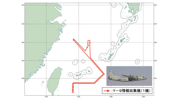 中共軍用機　沖縄本島と宮古島間を往復通過