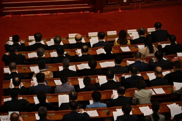 習近平のルール設定に反発する中国共産党官僚が消極的サボタージュで抵抗
