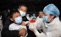 中国ワクチン被害者の叫び今も　中共政府の弾圧により、長く険しい権利擁護への道