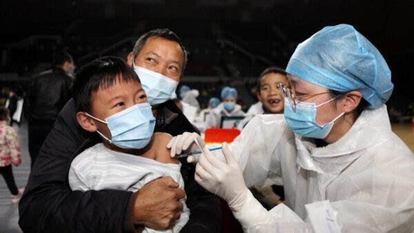中国ワクチン被害者の叫び今も　中共政府の弾圧により、長く険しい権利擁護への道