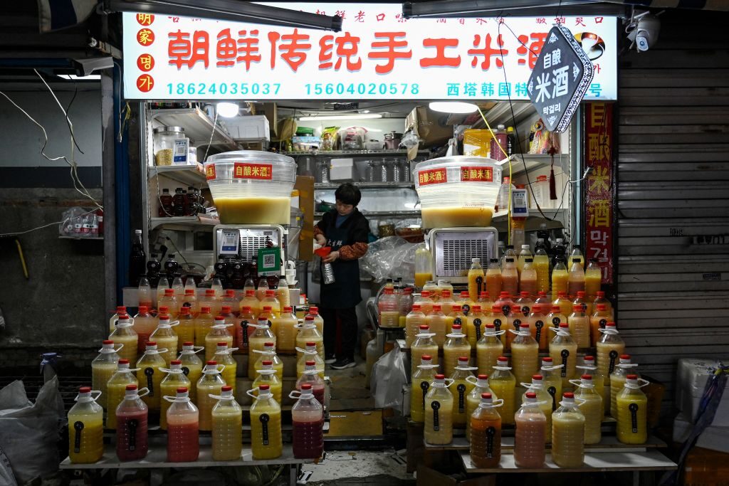 北朝鮮から10万人が海外労働　毎年5億ドル稼ぐ…平壌に送金＝国連報告