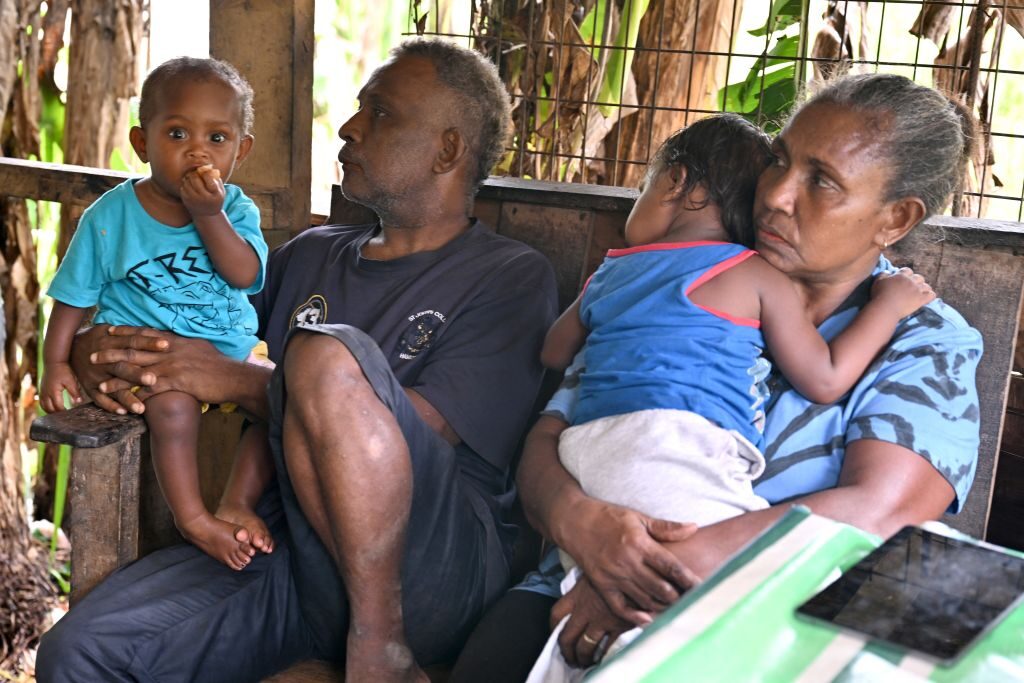 「道路はボロボロ」国民は不満…ソロモン諸島総選挙、親中派の去就が焦点