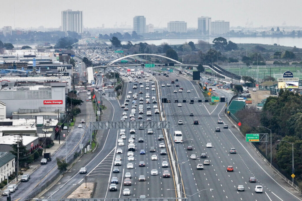 米ケンタッキー州、バイデン政権の温室効果ガス排出規則を取り下げる