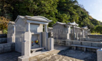 沖縄の清明節、 墓参りと家族の祝宴は同じ日に行われる？