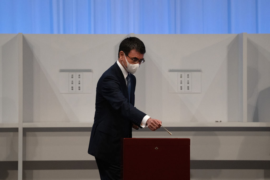 河野太郎デジタル担当相、オンライン投票に意欲…「法整備が必要」