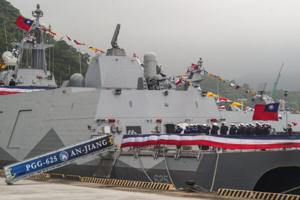 米台の海軍、4月に非公式合同演習…台湾側「海上衝突回避規範に基づくもの」