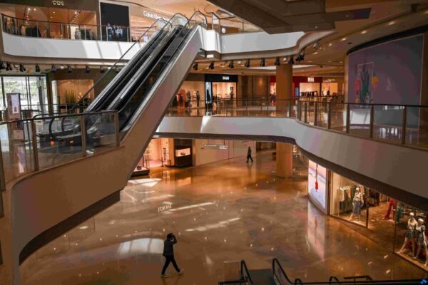 中国若者の「リベンジ貯金」は誰への復讐？