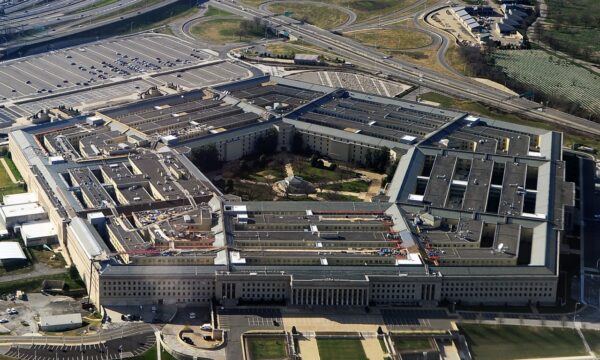 米国防総省で情報漏えい　約305万人分に不正アクセス