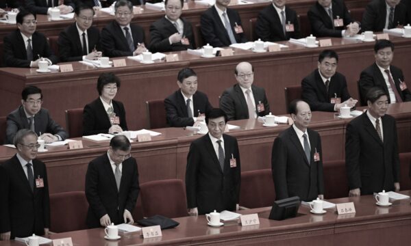 中共の反腐敗　ノルマ達成のための歪み　内部証言「部下に賄賂額の肩代わり強要」