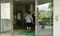 政府　外国人の永住許可要件を厳格化　年収「日本人平均以上」　年金「30年水準」へ