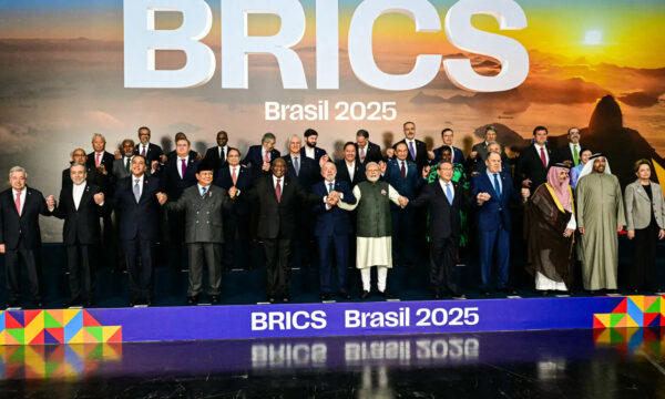 イラン戦争で試される「BRICS」の連携性　結束弱き新興国連携の現実