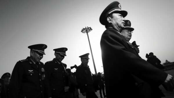 中共の対日関係をたどる　 感謝から反日　そして浸透へ