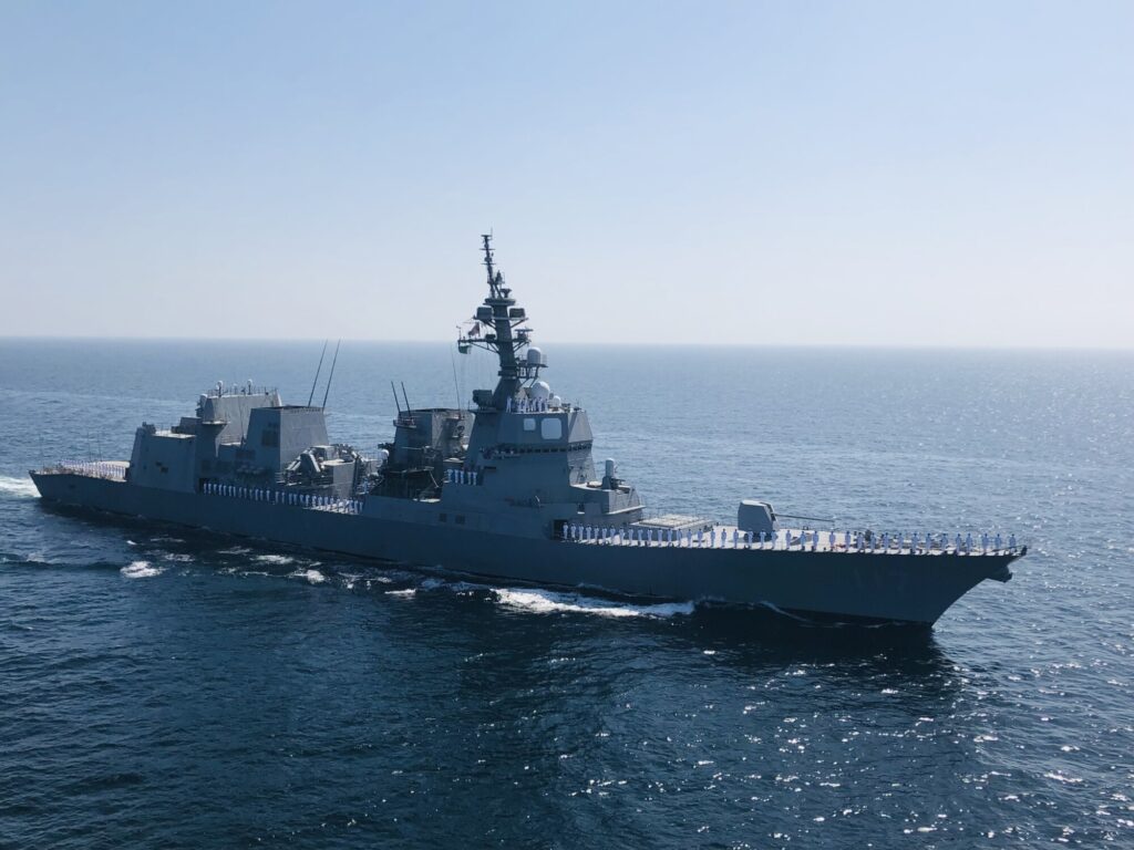 中国が海自護衛艦に警告射撃していた　中国領海への誤侵入で