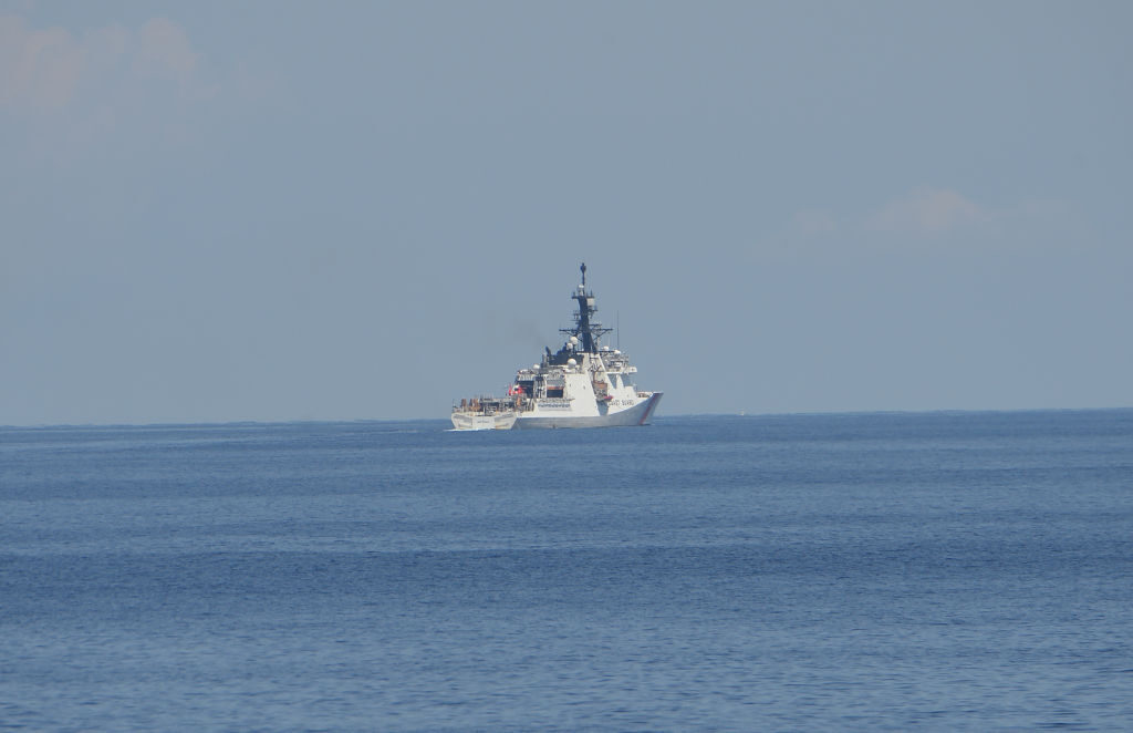 米海軍　スカボロー礁付近を航行　中共軍が領海侵入と非難　