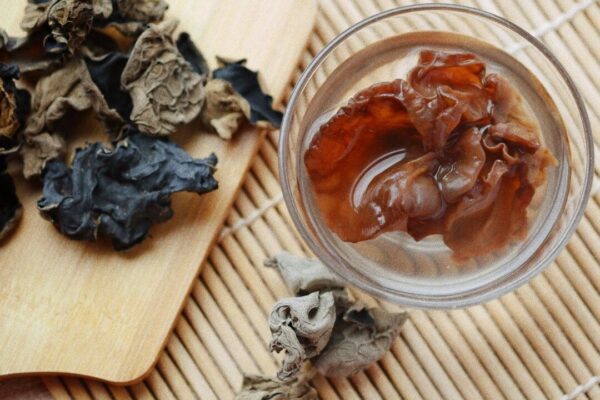 黒キクラゲが心臓、腸、皮膚の健康をサポート