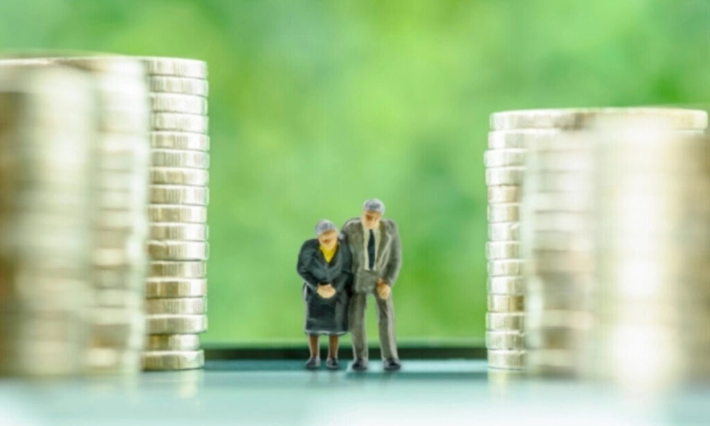 死者や服役者にも年金支給　中国7省で不正発覚　総額16億円超