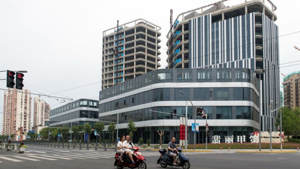 中国の住宅価格が暴落　中産階級の貧困化が加速