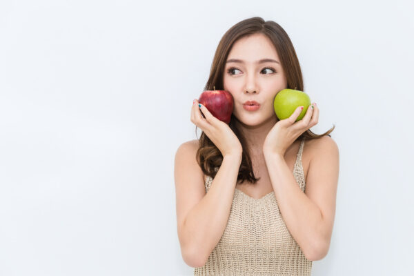 肌を潤しシワを防ぐ　7つの果物