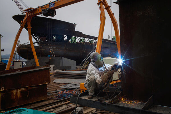 日米が造船で協力覚書を締結へ　中国依存脱却で連携強化