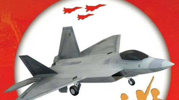 中共軍また「赤っ恥」　今年も「軍事お笑いカレンダー」更新