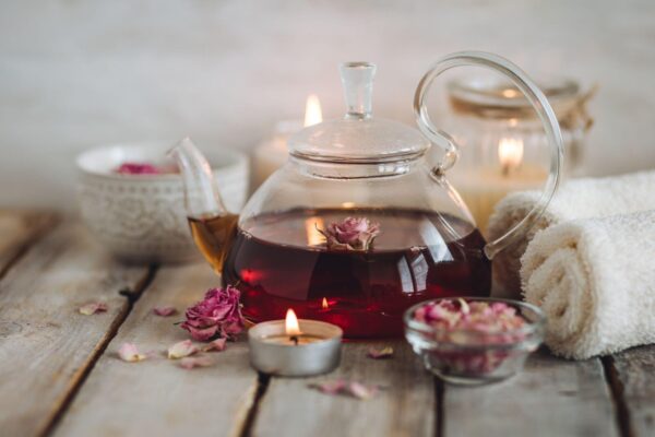 天然の美肌・シミ対策法：お茶、スープ、パックを一度に学ぶ