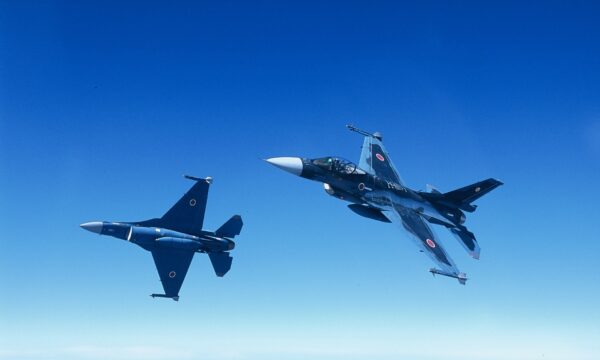 推定中国無人機に空自戦闘機がスクランブル　与那国島と台湾間を再往復