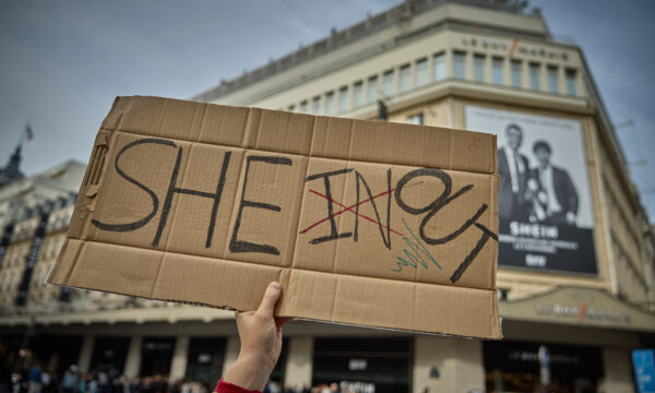 仏政府　SHEINのオンライン事業を停止へ　児童ポルノ疑惑で捜査