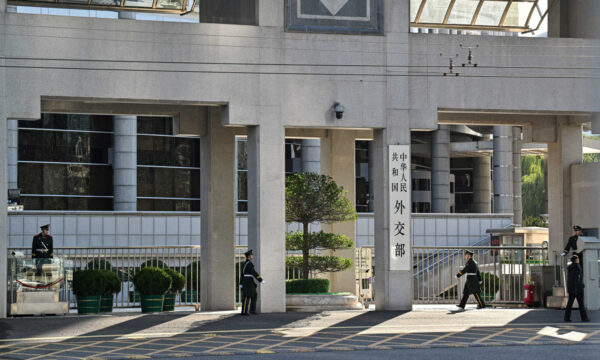 中共　日本産半導体材料に反ダンピング調査