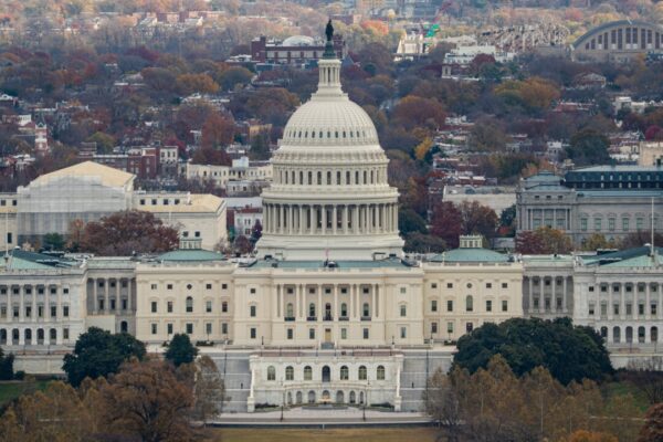 エプスタイン関連文書公開法案　米下院で圧倒的に可決し上院へ