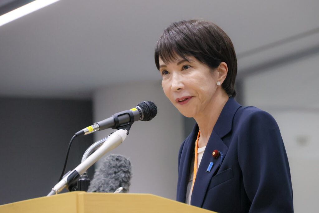 高市首相　福島訪問「復興に責任貫徹」　除去土壌の県外処分「2030年以降の道筋」提示表明