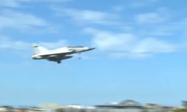 中国共産党　突如台湾包囲の軍事演習　台湾のF16戦闘機が対応