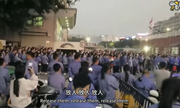 中国・深センの電子工場で大規模ストが継続中【動画あり】