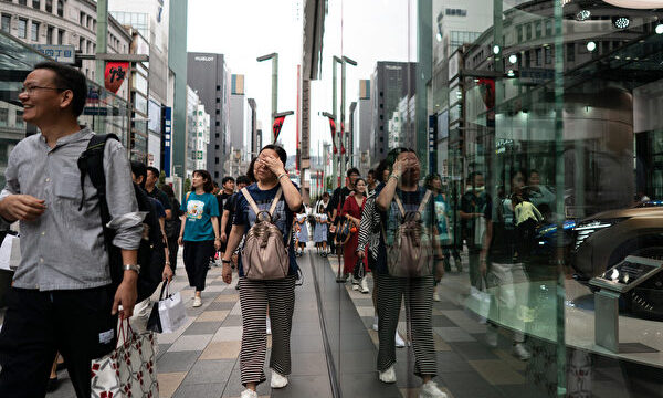 中国人向け10年ビザ緩和策が停滞　日中関係悪化が影響