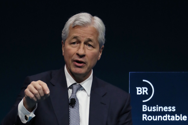 JPモルガンCEO　AI時代の雇用は変わる　鍵は身につけるべきスキル