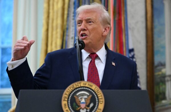 トランプ　フェンタニルを「大量破壊兵器」指定　大統領令に署名