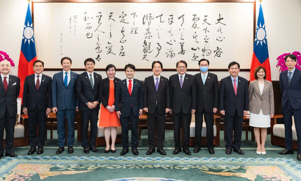 日本議員訪台ラッシュ　頼総統　経済安保で連携強化訴え