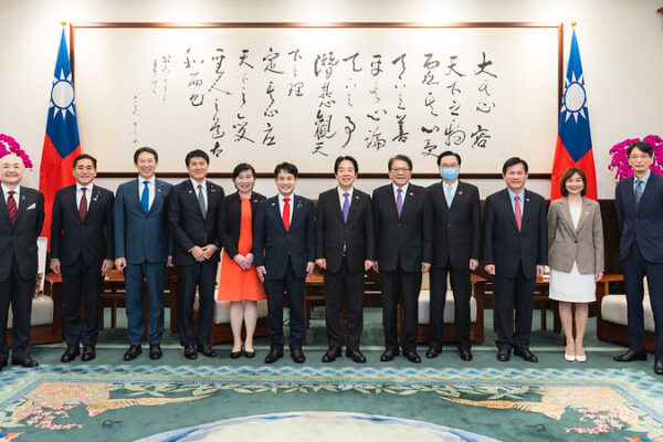 日本議員訪台ラッシュ　頼総統　経済安保で連携強化訴え
