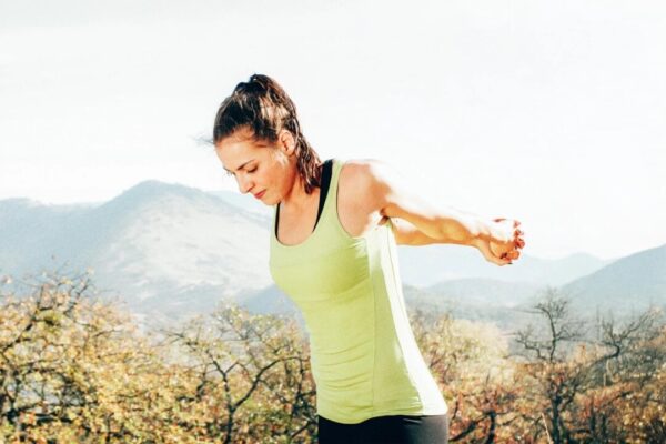 体のこわばりをほどく　6つの基本ストレッチ