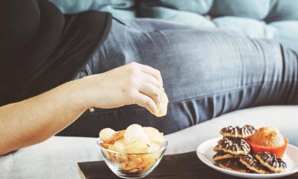 肥満が脳に及ぼす影響：渇望・炎症・認知低下の悪循環