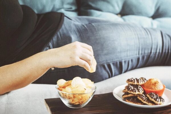 肥満が脳に及ぼす影響：渇望・炎症・認知低下の悪循環