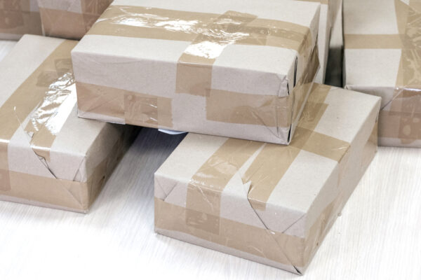 米　小口輸入免税見直しで関税10億ドル超